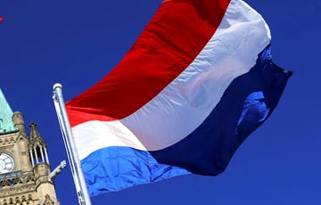 Нидерланды прекратили выдачу виз московитам после выдворения дипломатов