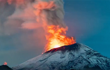 В Мексике активизировался опасный вулкан