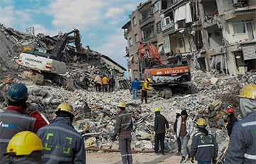 Количество жертв в результате землетрясений в Турции превысило 29 тысяч