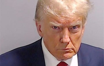 Трамп: На убийц Чарли Кирка фактически объявлена охота