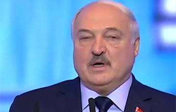 У Лукашенко повторился тремор