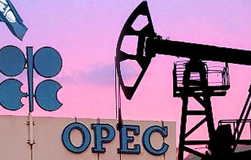 ОПЕК: Избыток нефти на рынке – восемь супертанкеров в месяц