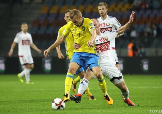 Белорусы вновь получили от шведов 0:4