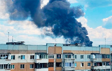 В московитском Брянске мощный пожар: горит военный госпиталь