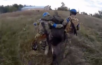 Украинские воины оказали медпомощь раненым врагам, которых «свои» бросили на поле боя