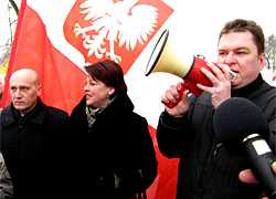 Судебные исполнители описали имущество лидера Союза поляков