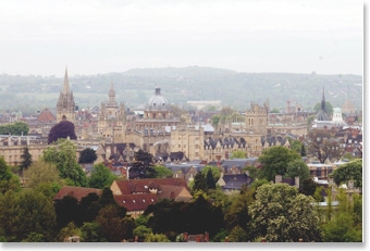 Британский вуз объявил о возможности получить гранты на обучение в Оксфорде
