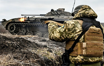 Украинские пограничники уничтожили САУ, гаубицу и четыре бронированных автомобиля московитов