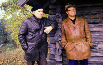 Беларусы читают Быкова и Адамовича