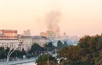 Беспилотники атаковали московитские города: в Москве начался пожар