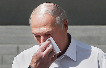 Лукашенко высек сам себя