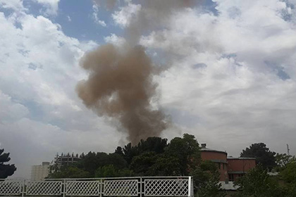 Террористы-смертники подорвали здание парламента в Афганистане