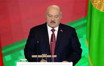 «Лукашенко выглядел очень нервным и постоянно оправдывался»