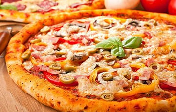 Британец в течение месяца ежедневно ел пиццу и ошеломил результатом