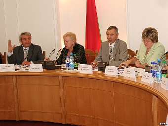 Центризбирком Беларуси завершил регистрацию кандидатов в члены Совета Республики