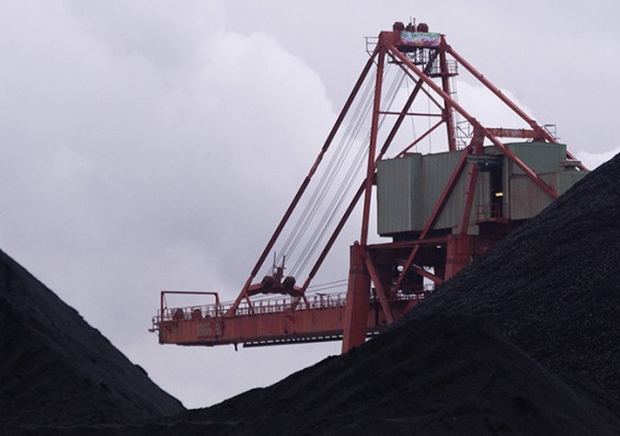 Украина начала закупать российский уголь через Беларусь