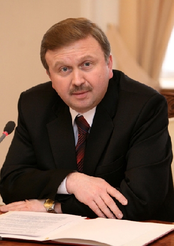Андрей Кобяков назначен главой Администрации президента