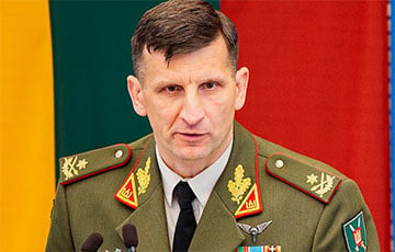 Главком ВС Литвы об инцидентах с дронами: Я бы хотел их сбивать над Беларусью