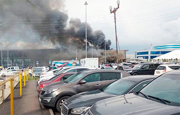 В московитских Минеральных Водах открытым пламенем горит аэропорт