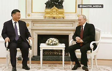 У Путина на встрече с Си Цзиньпином начался нервный тик