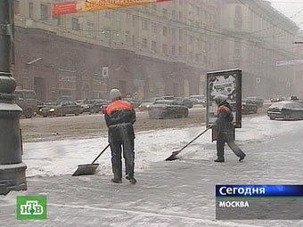 Москвичи смогут наблюдать за уборкой снега по интернету