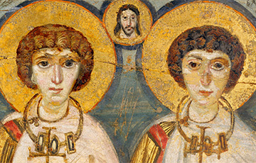 Украина тайно отправила древние иконы во Францию, чтобы спасти реликвии от Московии