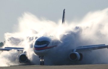 Из-за снега «Аэрофлот» отменил один из рейсов в Минск