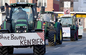 В немецкие города вернулись тракторные марши протеста
