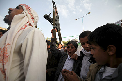 Совбез ООН принял резолюцию о запрете поставок оружия хоуситам в Йемене