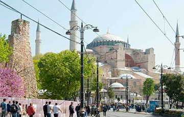 Из Софийского собора в Стамбуле могут снова сделать мечеть