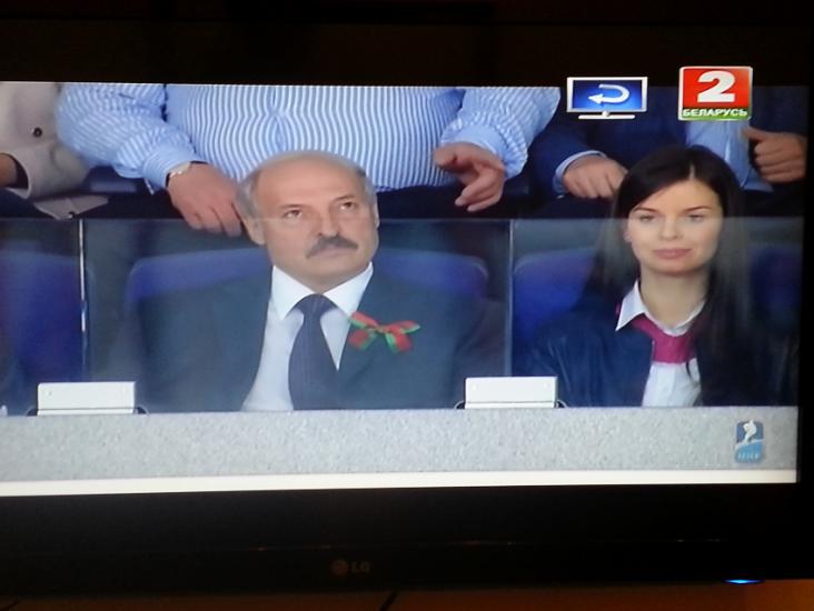 Лукашенко пришел на хоккей с Дарьей Шманай