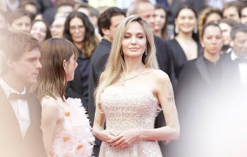 От «золушки» до обладательницы «Оскара»: Анджелина Джоли отмечает 50-летие