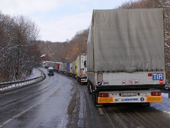 Очереди на границе: стоят грузовики на въезд в Беларусь из Польши
