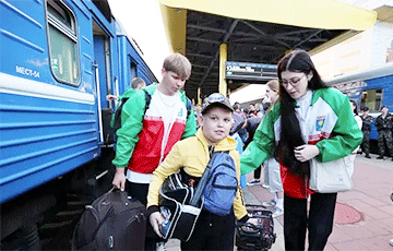 Преступник Талай привез в Гомель детей с оккупированной территории Украины