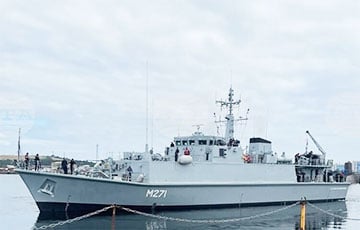 ВМС Румынии получили еще один эсминец из Британии