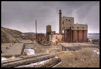 Беларусь расторгает инвестдоговор с иранской компанией Azarab о строительстве цементного завода