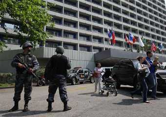 В перестрелке у отеля в Рио-де-Жанейро погибла женщина