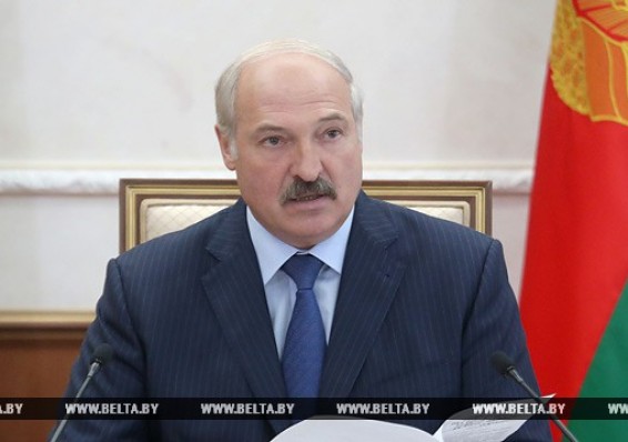 Лукашенко грозит следственным изолятором за просроченную задолженность