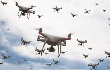 Bloomberg: Британия вооружит Украину тысячами дронов с ИИ, которые могут атаковать роем