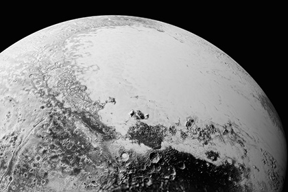 НАСА показало снимок озера на Плутоне