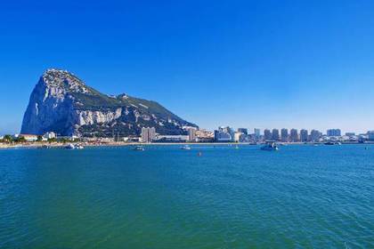 Британия обвинила Испанию в нарушении границ у Гибралтара