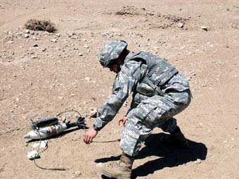 Американцы обнаружили в арсенале талибов фосфорные бомбы