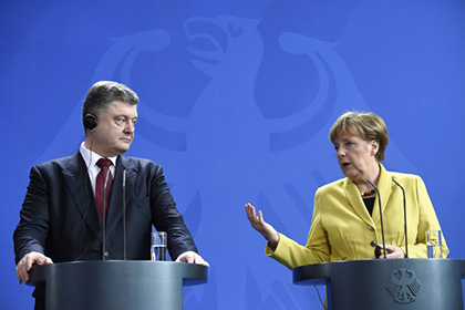 Меркель заявила о стремлении Германии найти мирное решение конфликта на Украине