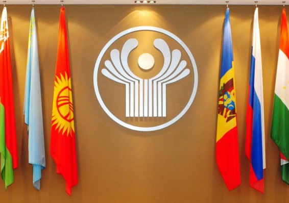 Лукашенко улетел в Сочи на саммиты СНГ и ЕАЭС