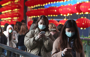 Власти Китая сообщили о почти 10 тысячах случаях заражения коронавирусом