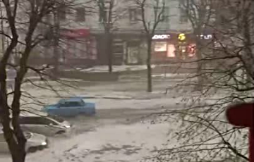 Московитский Нальчик ушел под воду из-за проливных дождей и града