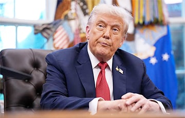 Трамп требует от Украины заключить сделку с Московией