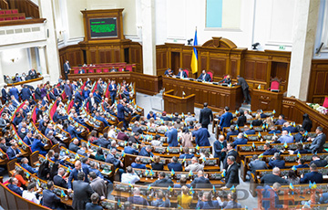 Введение чрезвычайного положения в Украине: Опубликован текст законопроекта