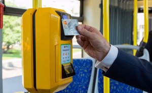 Оплату картами в наземном транспорте Минска введут в 2020 году
