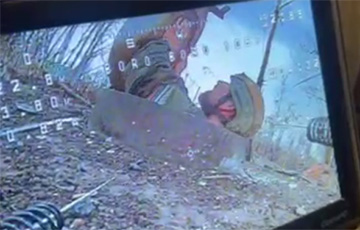 ВСУ выманили оккупанта из укрытия, использовав дрон в качестве наживки